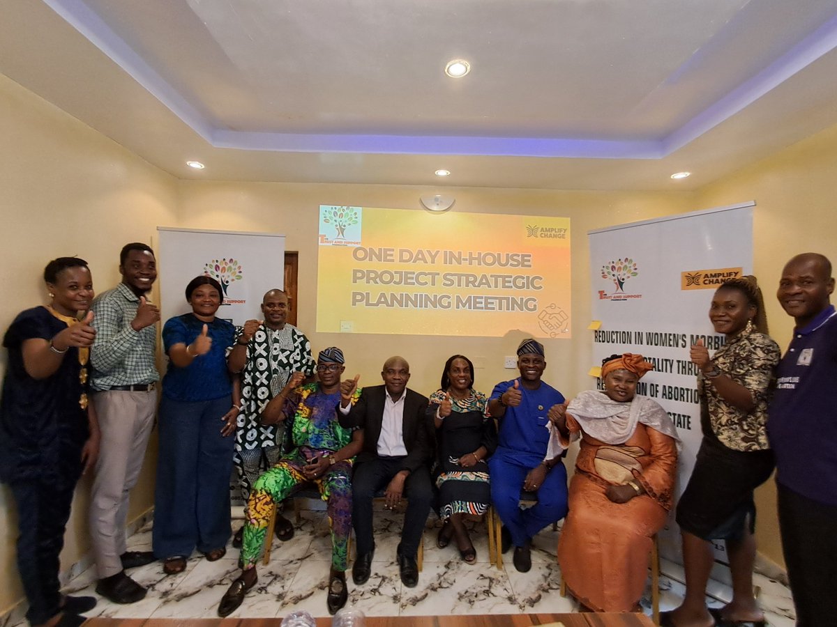 Trustsupportf3's tweet photo. One-day planning session with Civil Society Organizations (CSOs) to align priorities, refine our approaches, and strengthen commitments through establishing strategic advocacy process, aiming towards achieving maternal health policy reforms in Ogun State.
#AmplifyChange #TSF https://t.co/z0w6ggqZaF