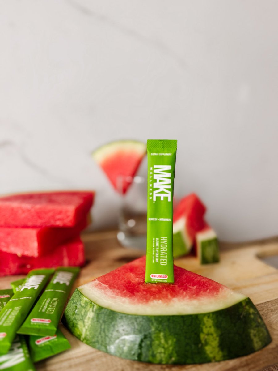 Country5856's tweet photo. Hey friends this is on 🔥🔥🔥🔥 get it before it completely gone!!
Best summer drink ever!! 
Plus get on my VIP LIST. for what’s coming soon ?? https://t.co/CKcOwhmoHN