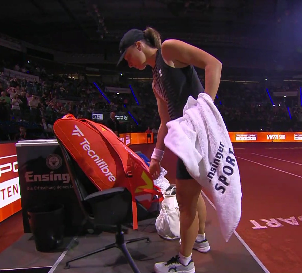 Z kortu - informacje tenisowe tweet media