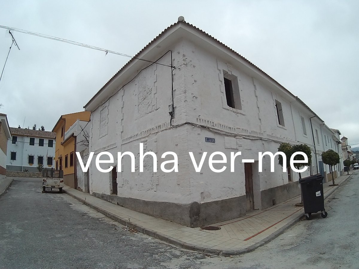 agora foi a <a href="/axolotinhaaaa/">Axolotinha</a>