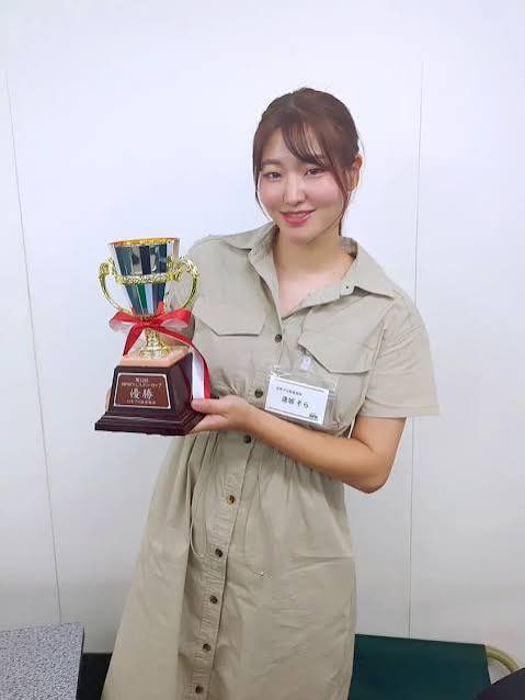 🐒雀シンガーピンフちゃん🎤4月18日（金）イータ（難波3人打ち店）15-21時 tweet media