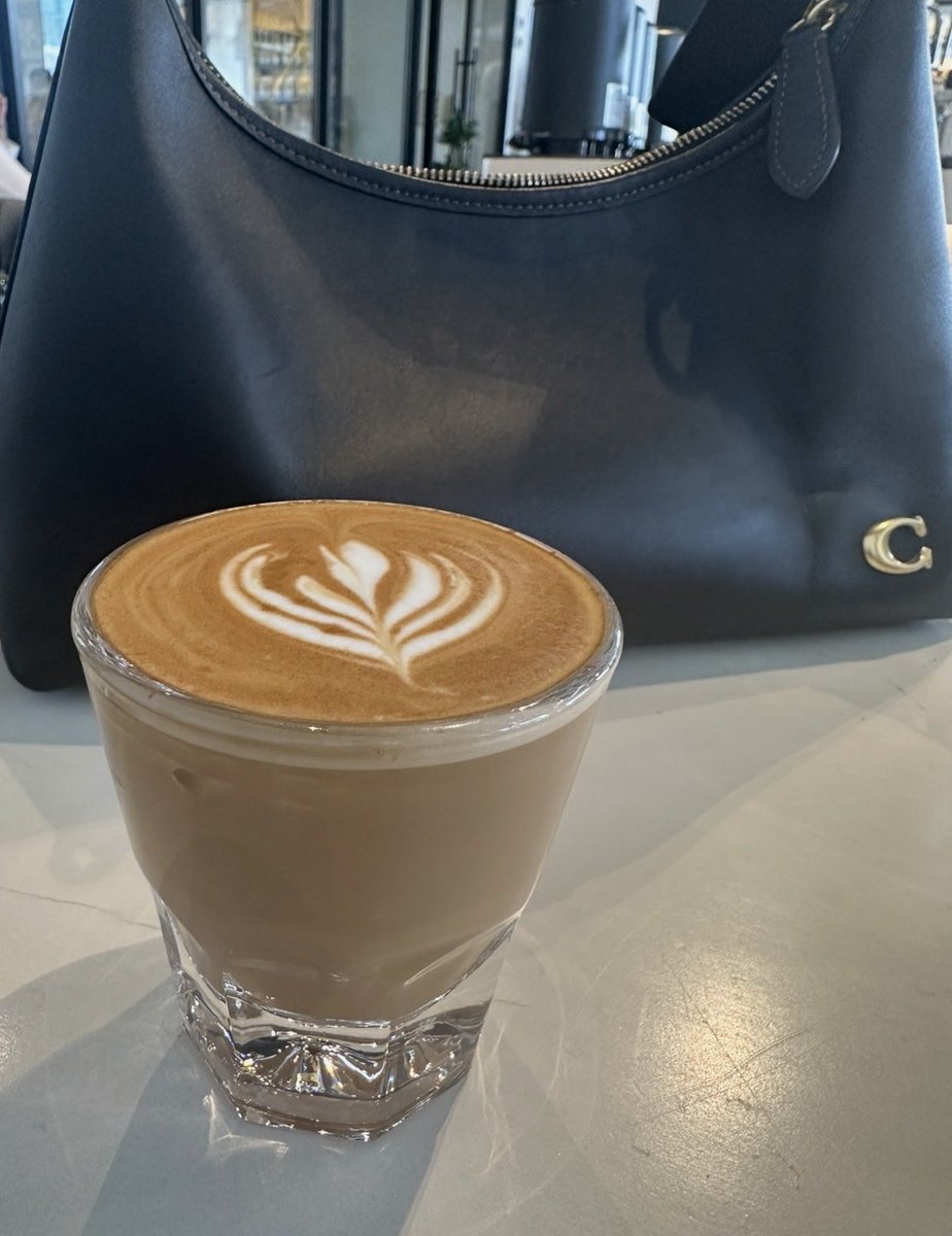 أ.د. نـاجيـة الزنبقي 🥇🏆🎖 tweet media