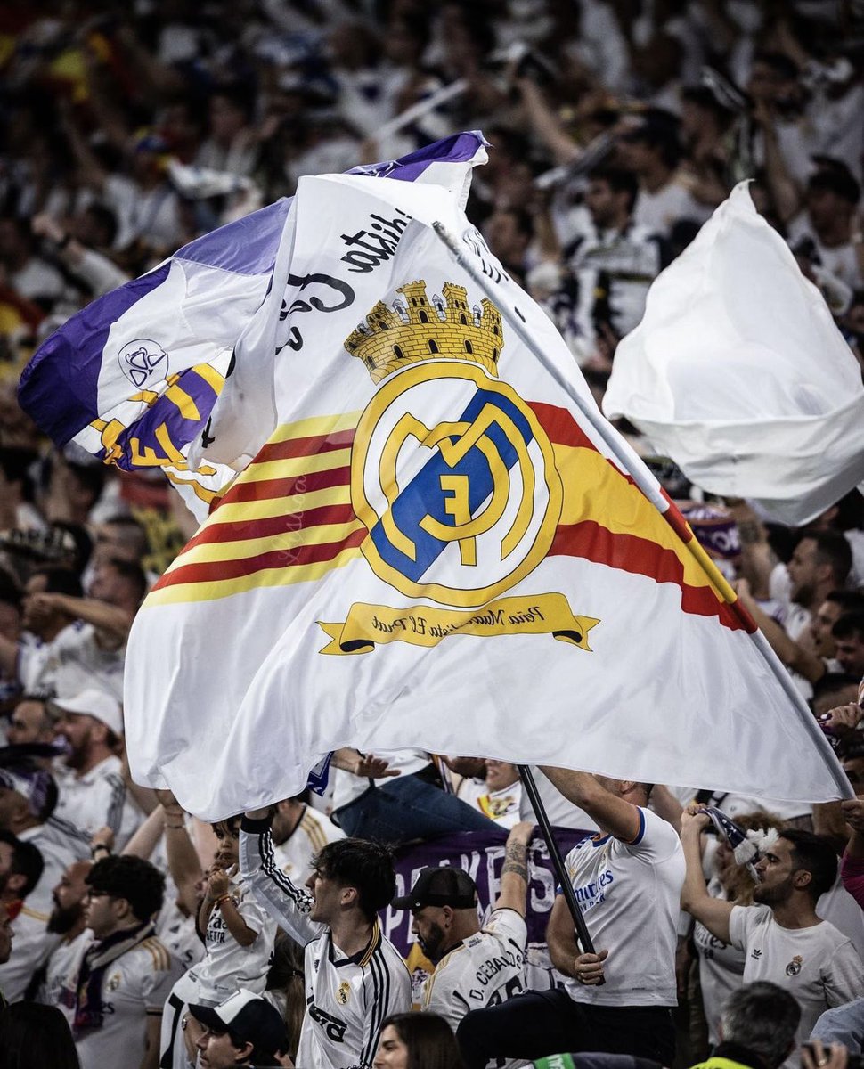 aya__R7's tweet photo. من لا يثق بريال مدريد لا يستحق تشجيعه 🤍 https://t.co/JK8nvX6kXL
