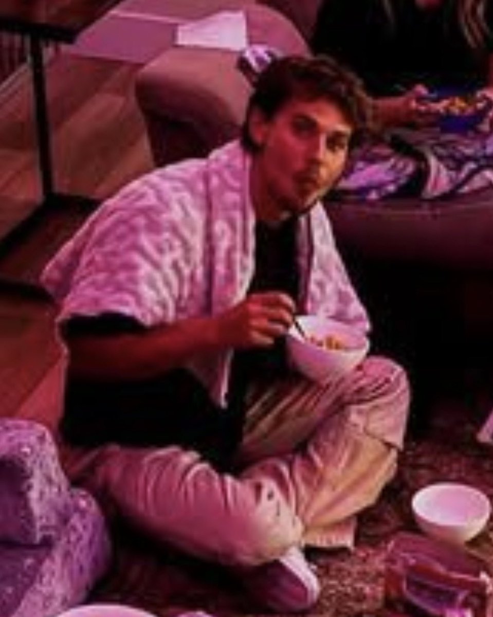 50sbutler's tweet photo. domestic austin my beloved ❤️‍🩹 https://t.co/tfZa6Ido2i