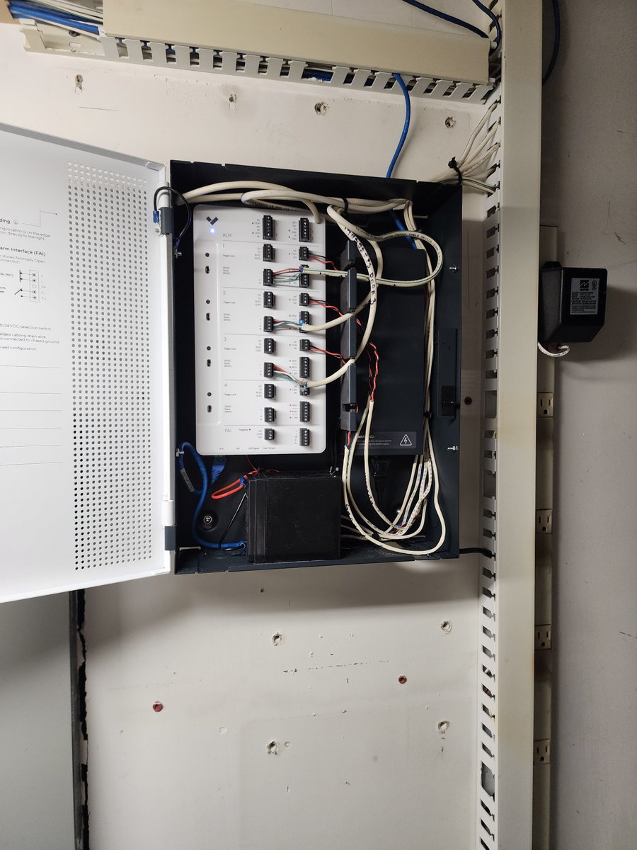 JCCHelp's tweet image. Warehouse door entry system installed &amp;amp; fully operational. Improved security, smarter access.

Call us at 412-853-3708 or email us at info@JCCHelp.com to upgrade your security today.

#AccessControl #WarehouseSecurity #SecuritySolutions #SmartAccess #SecureYourSpace