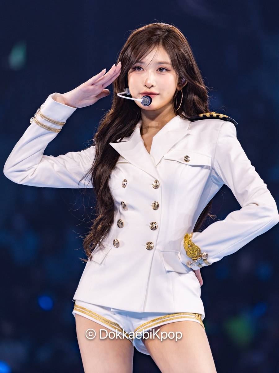 DokkaebiKpop's tweet image. 260322 IVE &amp;lt;DIVE into IVE&amp;gt;

#IVE

#이서 #LEESEO #아이브