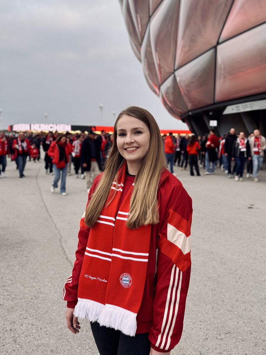 Franzi ‎ tweet media