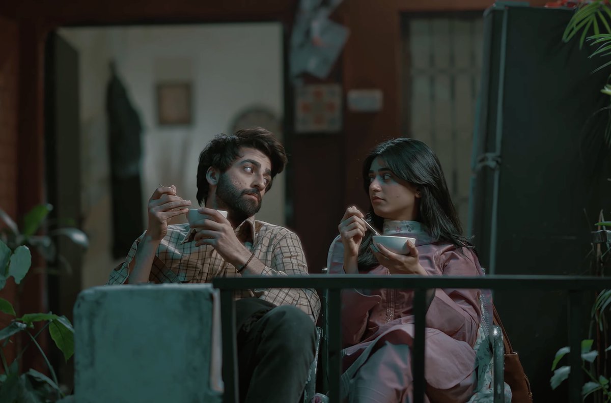 THE BUZZ THE TENSION I NEED THEM AGAIN #aikaurpakeezah