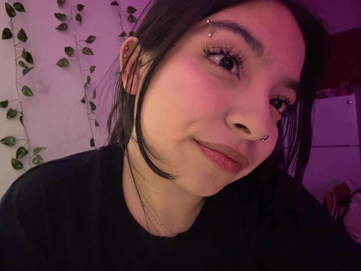 Post by ally 𝜗𝜚 ࣪˖ ִ𐙚 on X: 💓💓💓