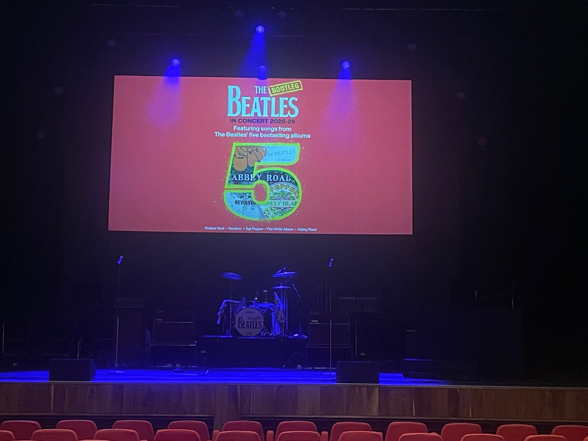 Mystic Queen of Maybe (Jan) & Teddy 🐈‍⬛ tweet media