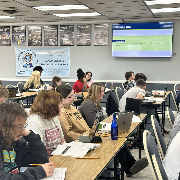 mercer_schools's tweet photo. Final round of SAT Bootcamp with Dr. Zandra Webb! 🎯 Our 11th graders are prepped, confident, and ready to take on the SAT this Monday. Let’s go! 💪📚 #SATReady @wveducation https://t.co/uqCHzvSZ3E