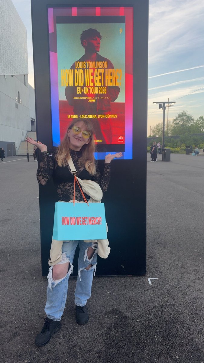 ²⁸ Estelle saw Louis 💛 tweet media