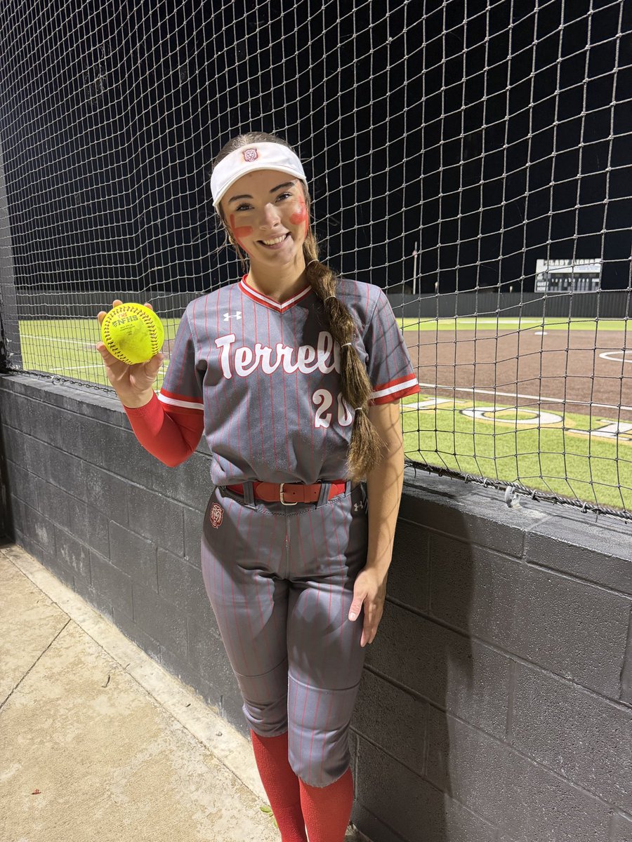 Tate Hawkins tweet media