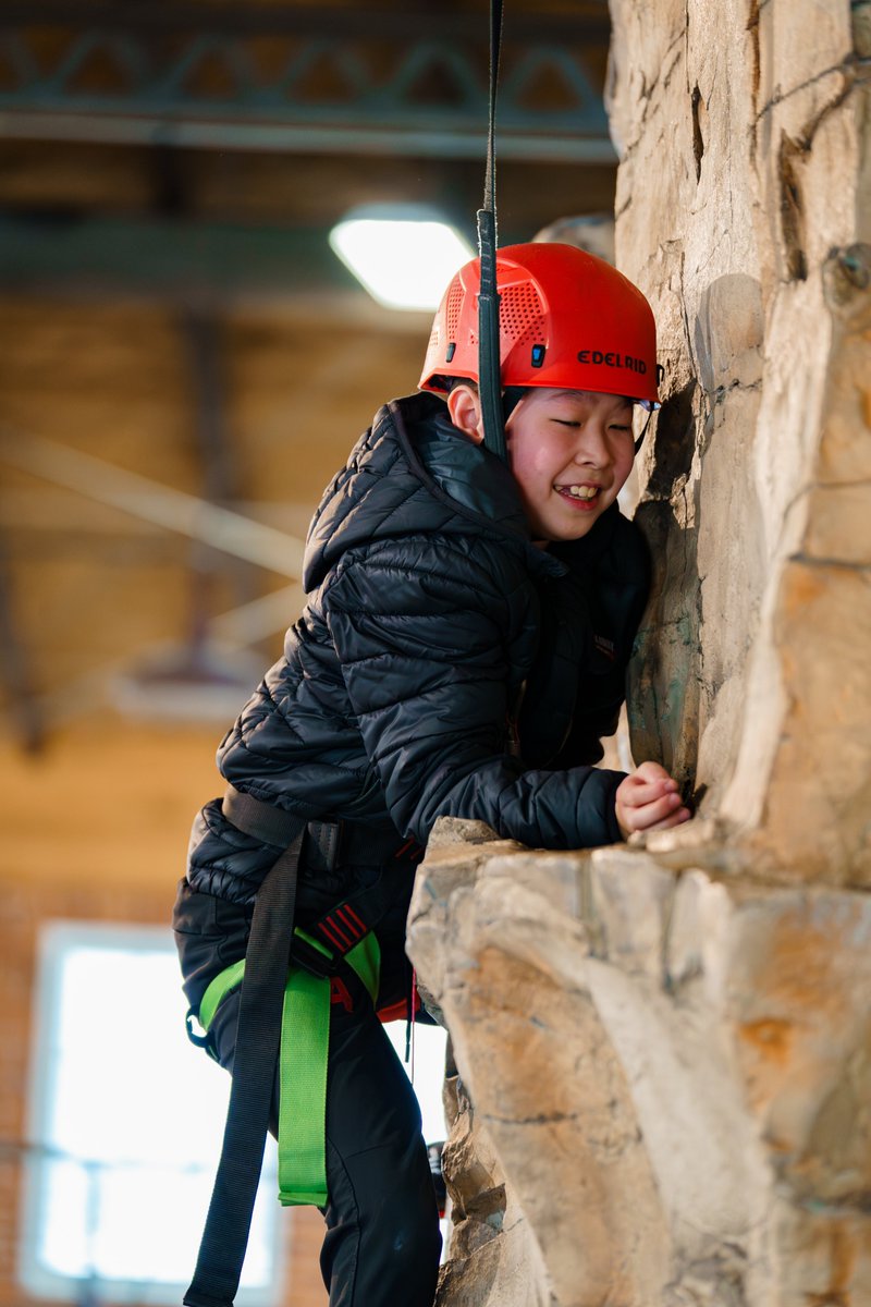 BrkwyAcademy's tweet image. Our 6th-grade students spent the day at Base Camp—a day full of growth, teamwork, and fun!

Special thanks to the Breakaway Foundation for providing this unique field trip experience.

#BaseCamp #StudentLife #FieldTripFun #LeadershipInAction