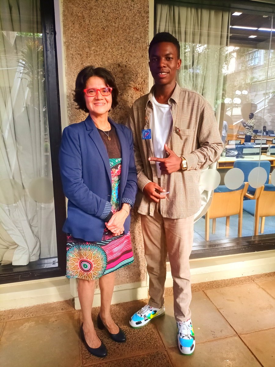 RaynerSakari's tweet photo. It’s been two years since this meeting with Ms. María Andrea Echazú, Human Rights Officer at the OHCHR, at the UN offices in Nairobi! 🇰🇪 
From discussing the #AfCFTA and #Agenda2063 to her leadership on the UN Youth 2030 strategy, the impact of that day still resonates. https://t.co/EbviLorXov
