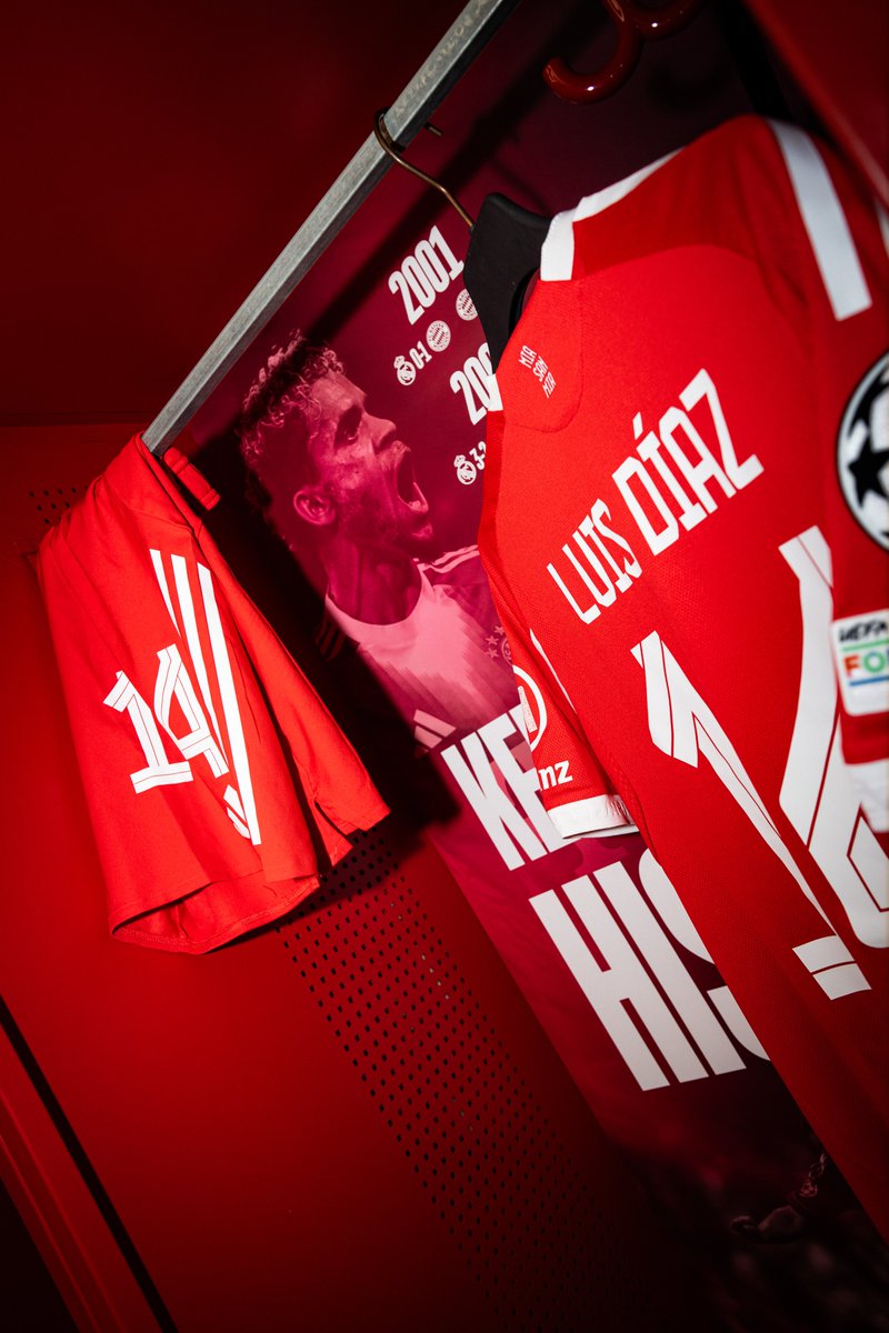 FCBayern's tweet photo. 𝙇𝙐𝘾𝙃𝙊 🇨🇴 https://t.co/jkm3N2yDUK