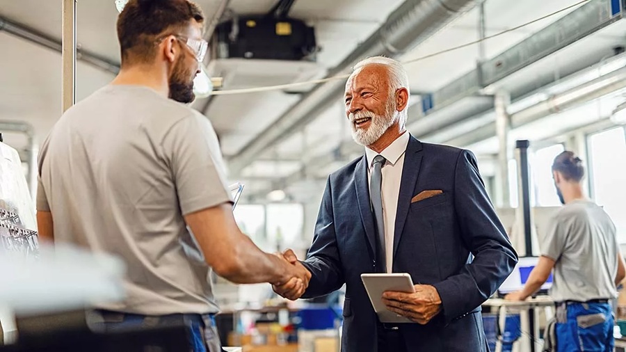 QualityMagazine's tweet image. Work hard and demonstrate commitment. People notice the effort you put forth, and it motivates others. #quality ASQ 

Learn More! 👉qualitymag.com/articles/99508…