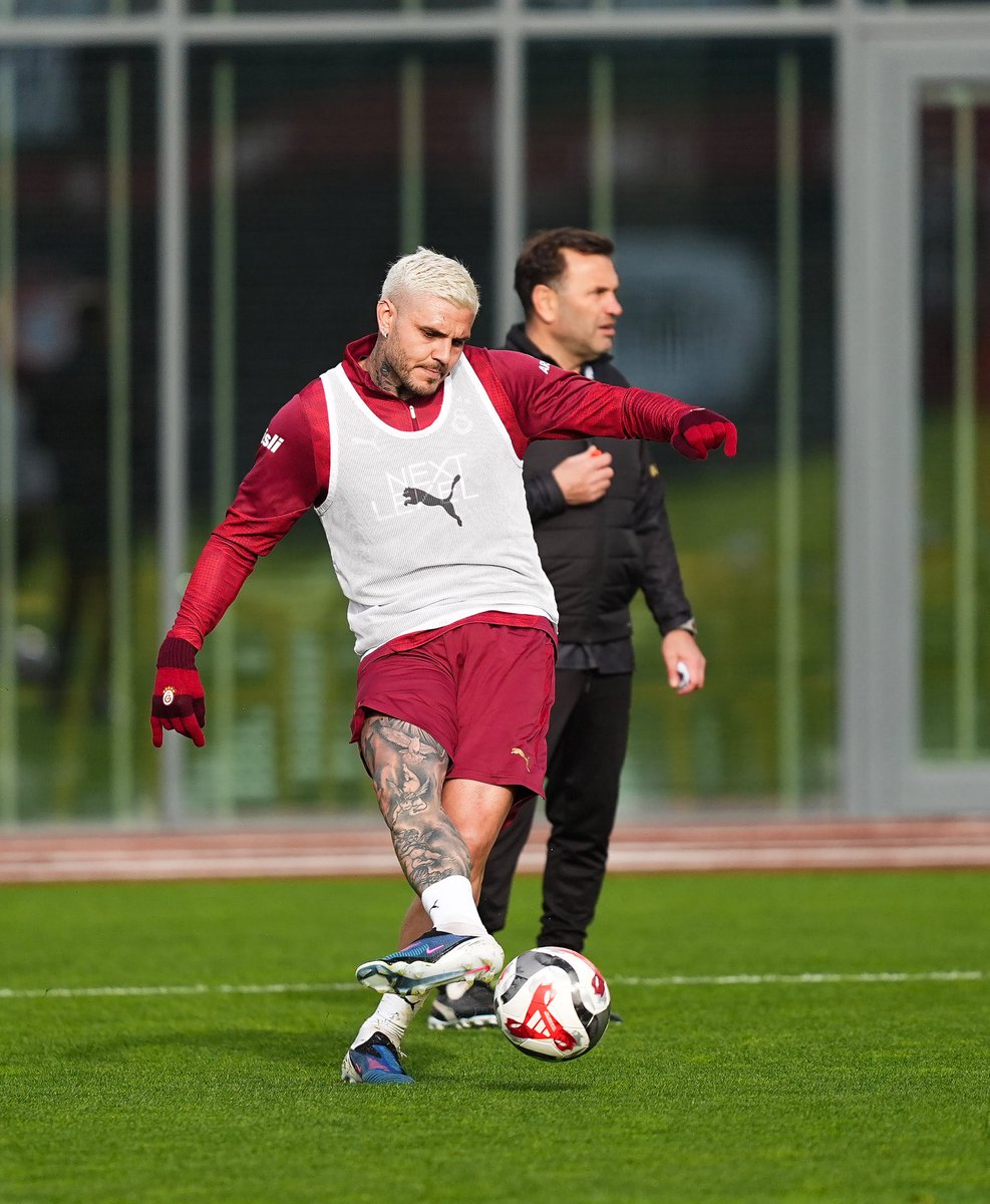 Peşindeyiz Galatasaray! tweet media