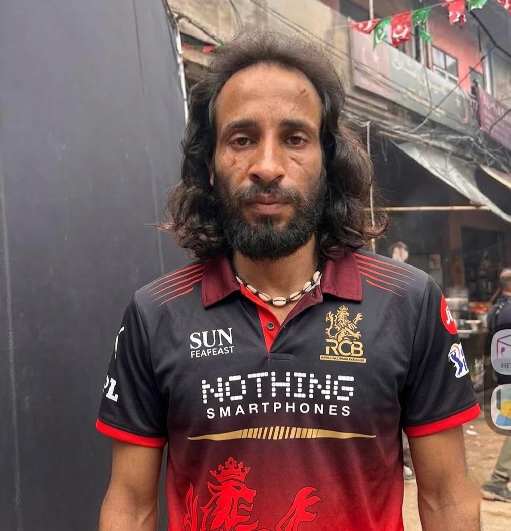 Yash😊🏏 tweet media