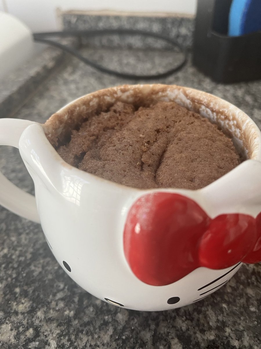 lizz🐁 gordinha mas ta bom tweet media