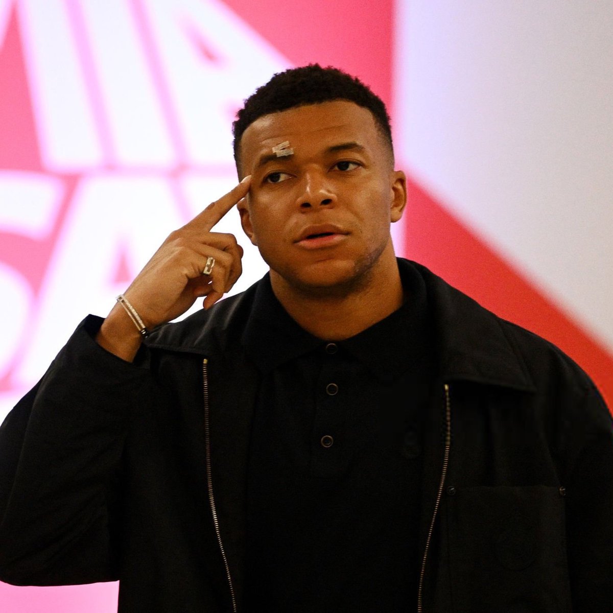 FT_Lightining⚡️ tweet media