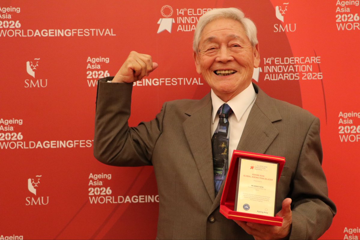 YataAkiko's tweet image. 新卒で入って挑戦してきてくれたみんなと、最高齢の大型新人と共に
シンガポール来た！ありがとうございます！
#コミュニティナース　#CNC
#Aging Asia Global Aging Trailblazer2026