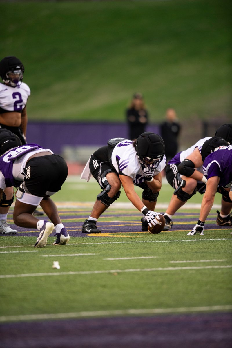 WIUFootball's tweet image. Pumped up for the 10th spring practice!! 💪🏈

#GoNecks | #OneGoal | #ECI