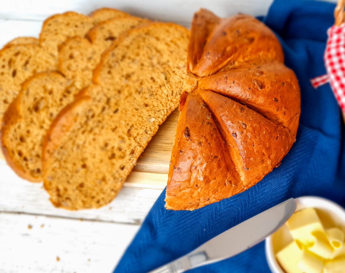 MorrisBakery's tweet image. Panini’s Yes! 🙌 
8 Portion Cob Yes! 🙌 

We lovingly bake all different kinds of bread here at Morris Quality Bakers, why don’t you have a browse of our social media pages or even visit our website at:- morrisqualitybakers.co.uk to find out more.

#freshbread #familybusiness