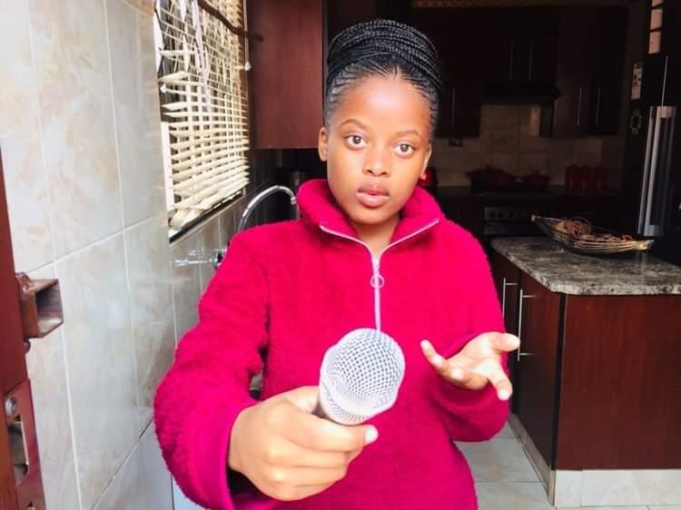_mziyako's tweet photo. What is this now @SuperSportTV full-screen ads during a live match?

#kaizerchiefs #amakhosi4life #magesi #betwayPrem https://t.co/Sxz9N25zNY