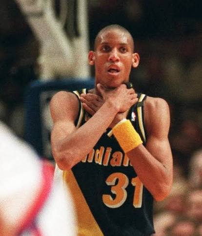 frenchballer33's tweet image. Les Suns quand il faut gagner un match à domicile pour aller en playoffs.