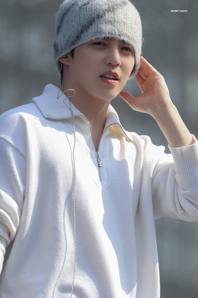 secretcastle88's tweet image. 260404 NEW_ ENCORE

#세븐틴 #SEVENTEEN 
#에스쿱스 #SCOUPS #최승철 #승철 
@pledis_17