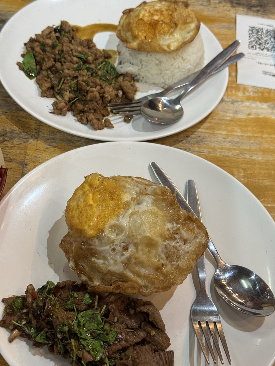 ม๋าไม้ไผ่ tweet media