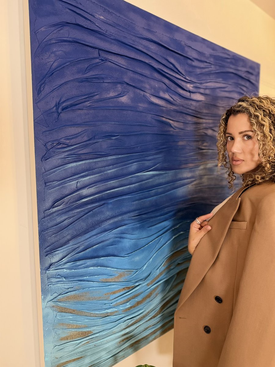 #ArtistSpotlight --> Miami-based Artist Yamily Castillo, Where Earth, Sea, and Texture Converge. Her work explores the relationship between material, movement, and landscape through layered compositions using sand, mineral elements &amp; acrylic. themiamiartscene.com/explore-the-wo…
