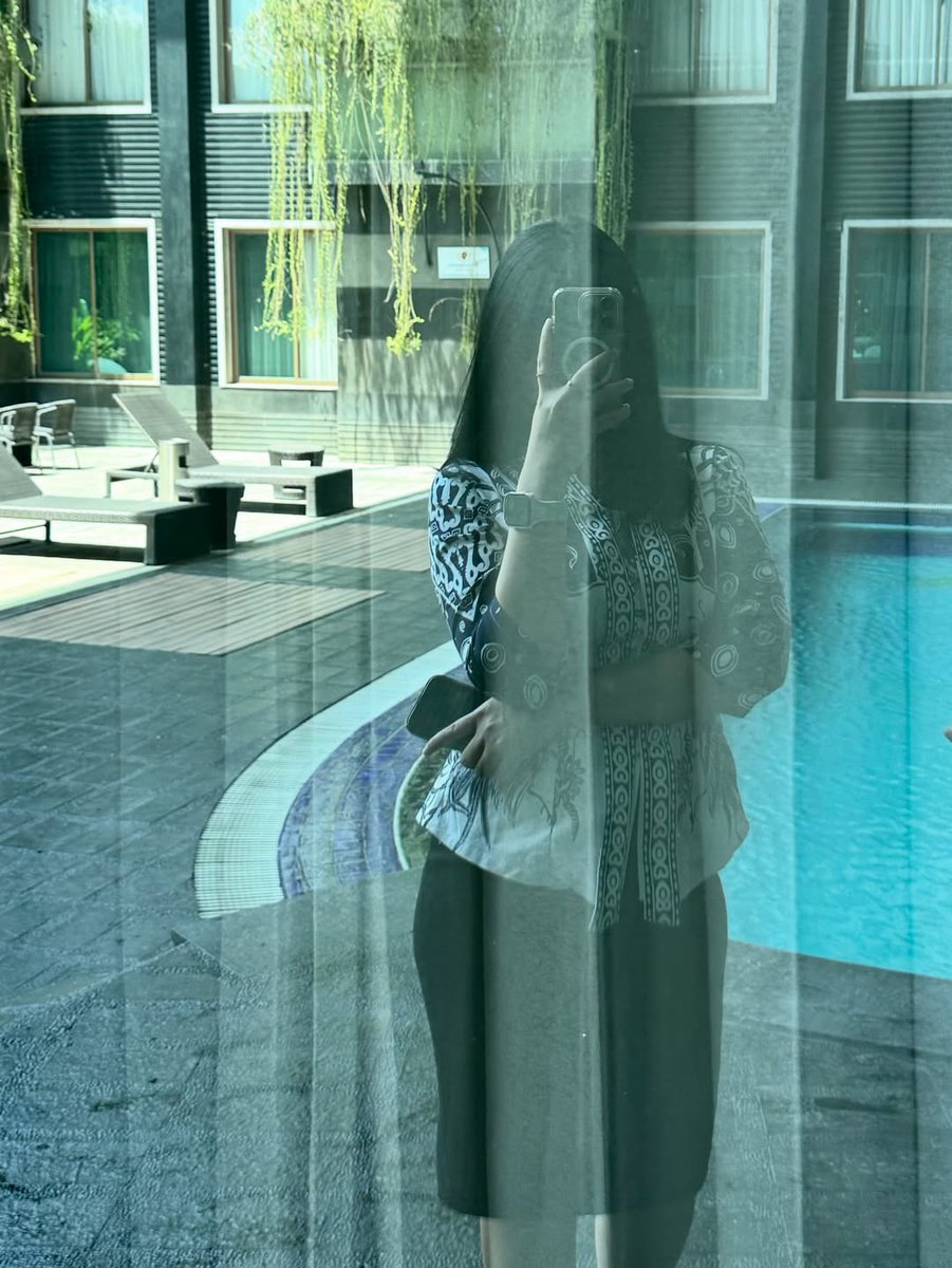 EFWEBE MENFESS tweet media