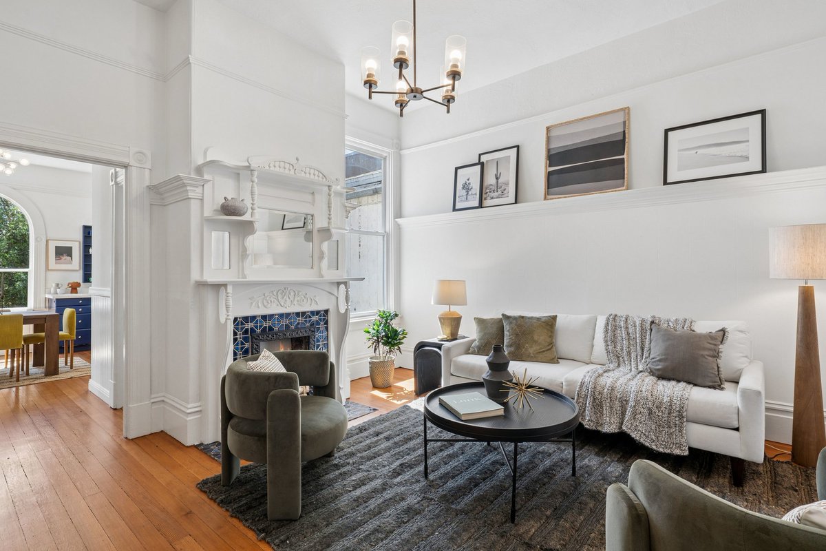 Edmow's tweet photo. JUST LISTED!
Expanded &amp; Remodeled 4BD Bernal Heights Home
166 Highland Ave, San Francisco, CA 94110
4BD/2BA/1PKG. 1,910 Sq. Ft.
Offered at $1,595,000

OPEN HOUSE: Sat, 4/4 &amp; Sun, 4/5, 2-4PM
Visit https://t.co/UAFx05hJK1 https://t.co/65c3MLpdHl