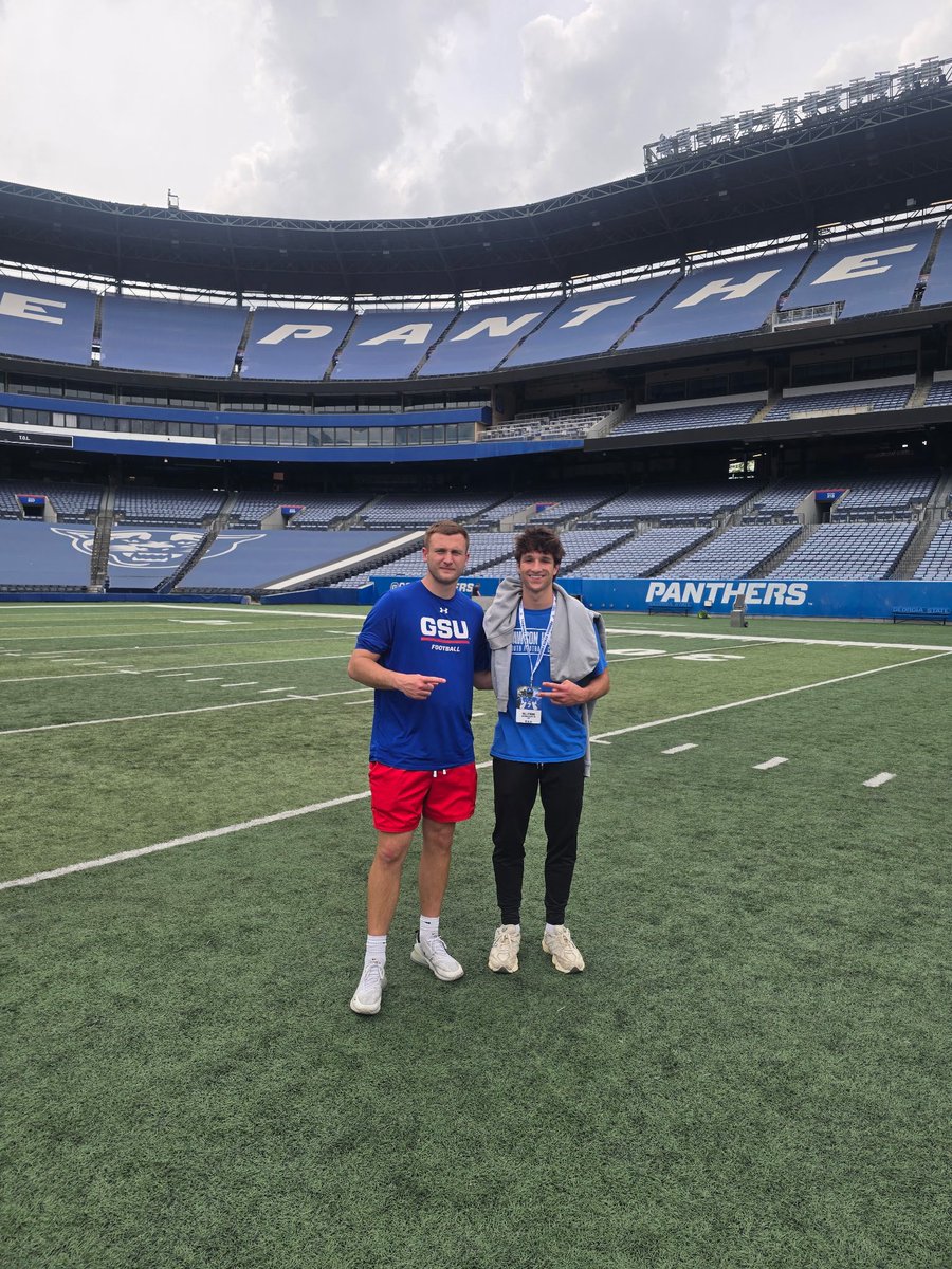 Hillstrong tweet media