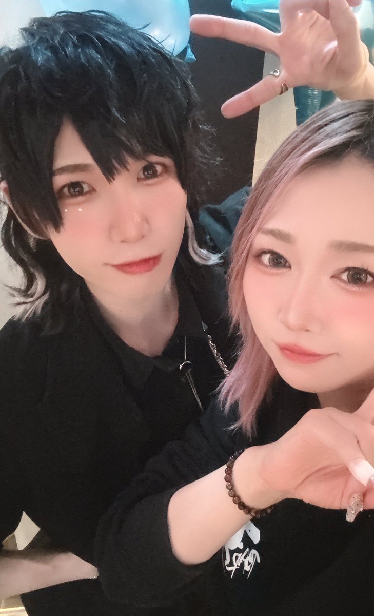 まんなか tweet media