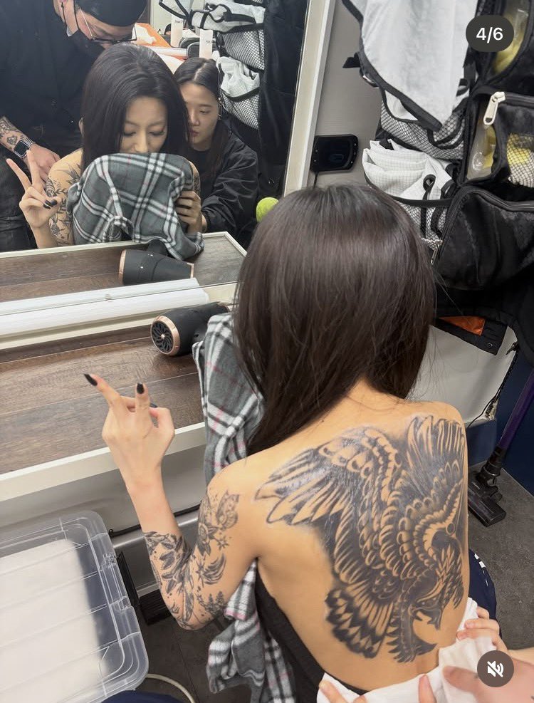 mia. ♡ tweet media