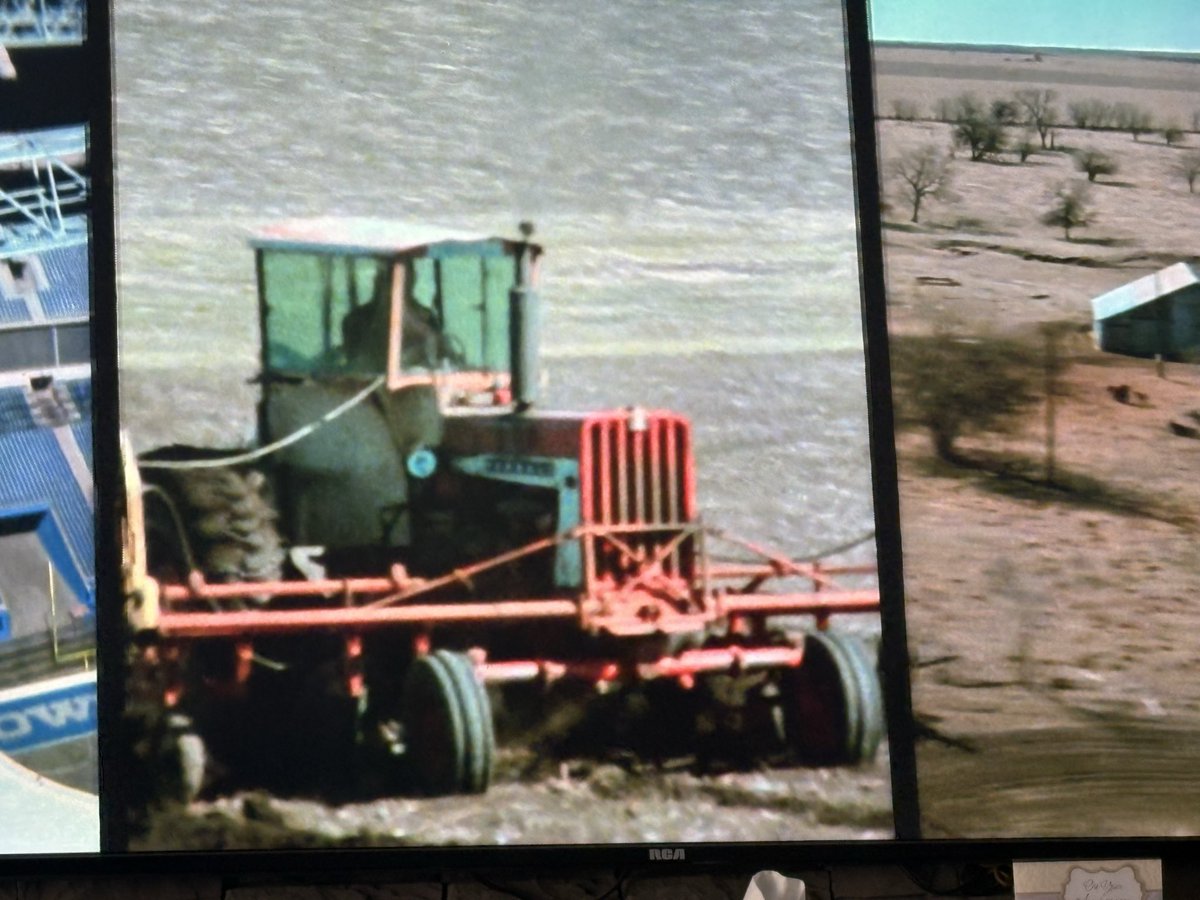 Pete’s Sweet Tweets tweet media