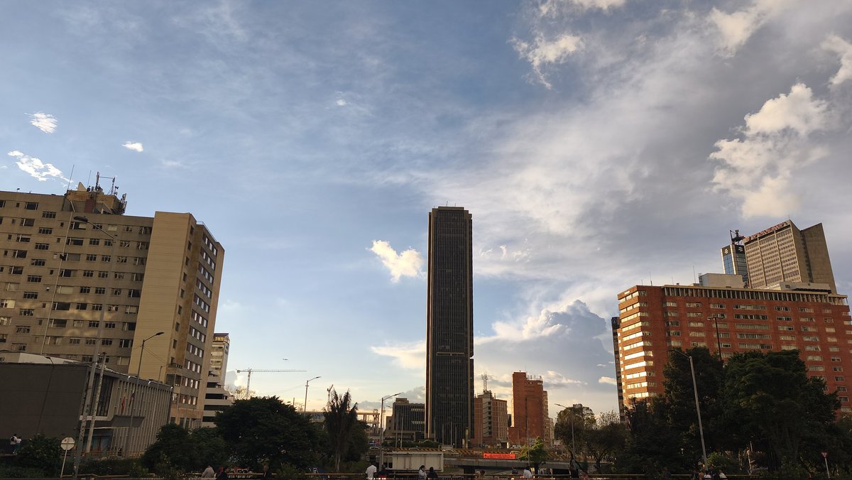 Liz Skywalker tweet media