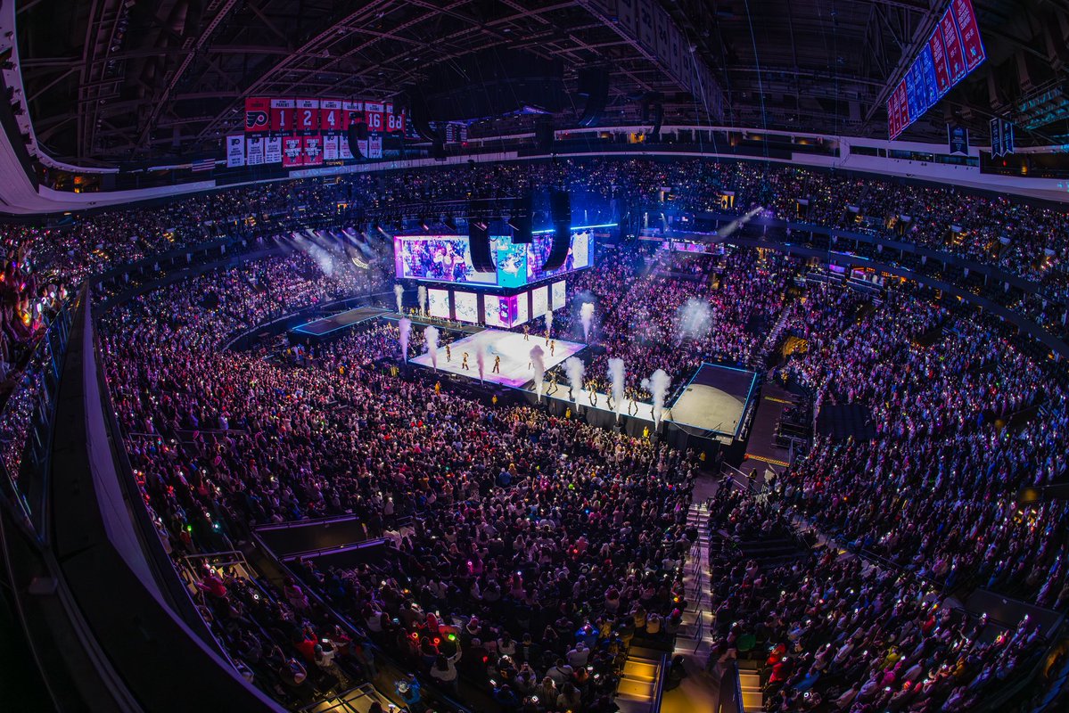 jaq⁴⁴ tweet media