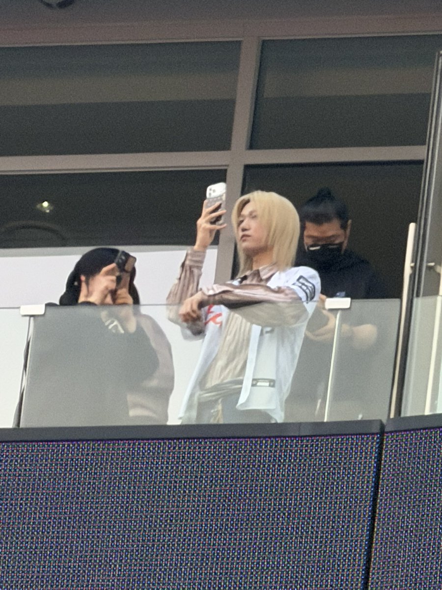everywhereuu's tweet photo. ㅌㅇㅎㅇ https://t.co/OyjyWBHkPb