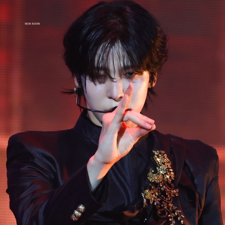 yara 🎀 tweet media