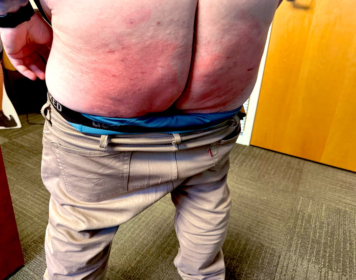 DiscreetFun tweet media