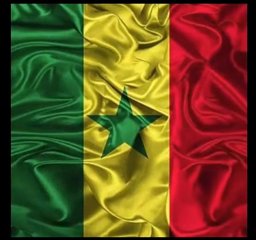 Coco paris 💋 tweet media