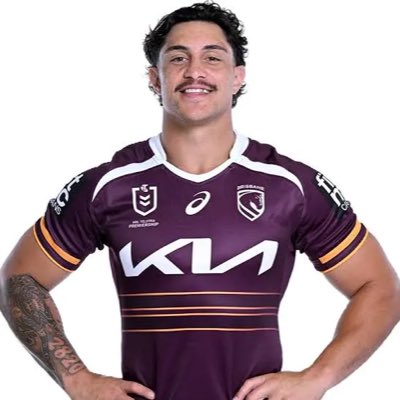 VEGAS MADE A ☎️ tweet media