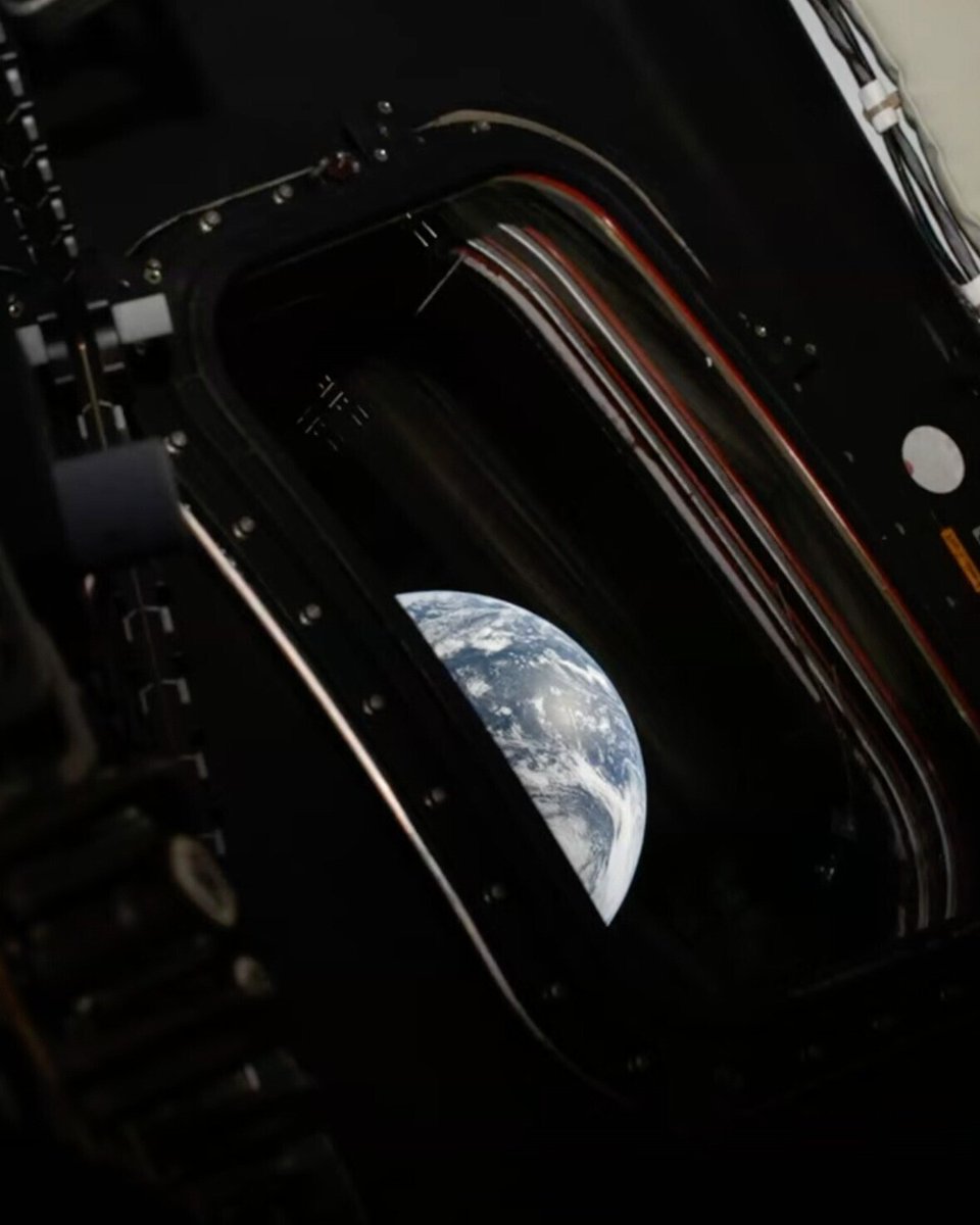 France24_es's tweet image. 🚀🌕 La NASA reveló las primeras imágenes de la #Tierra desde la misión Artemis II, enviadas por los astronautas a bordo ➡️ f24.my/BqE0