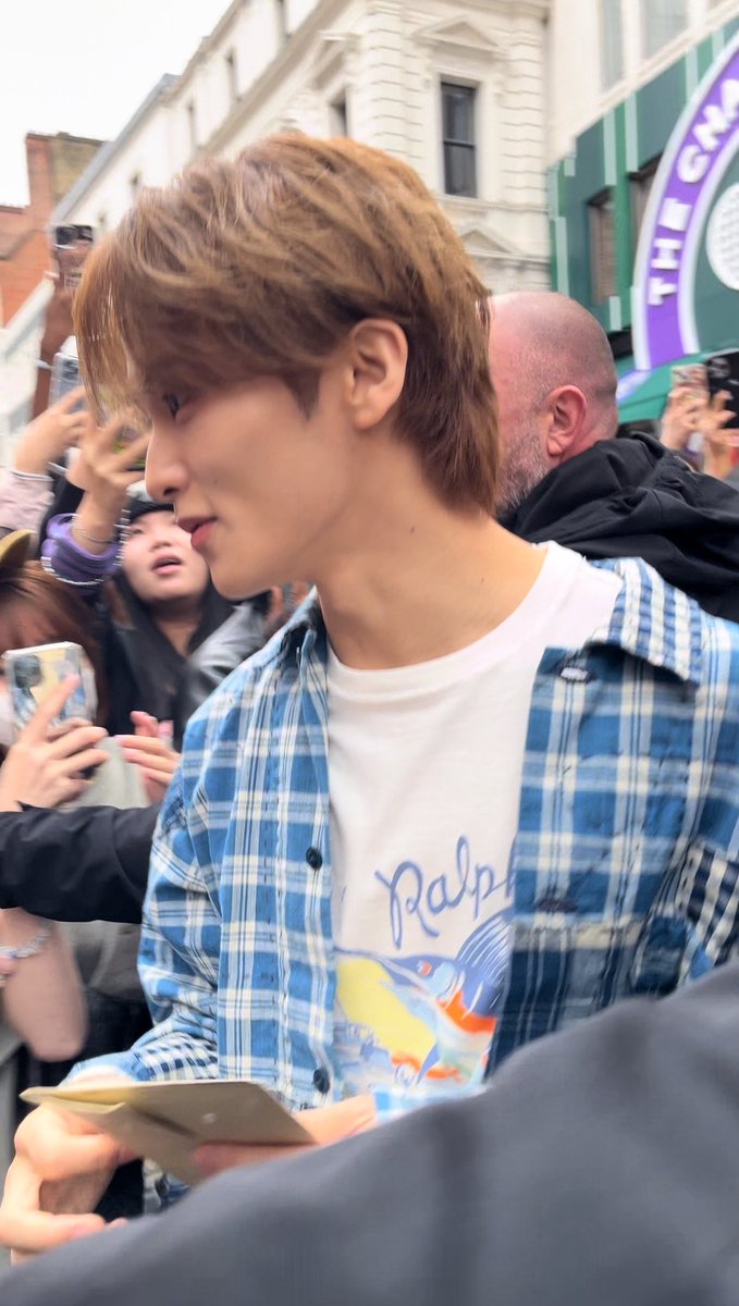 demi is watching bloodhounds tweet media