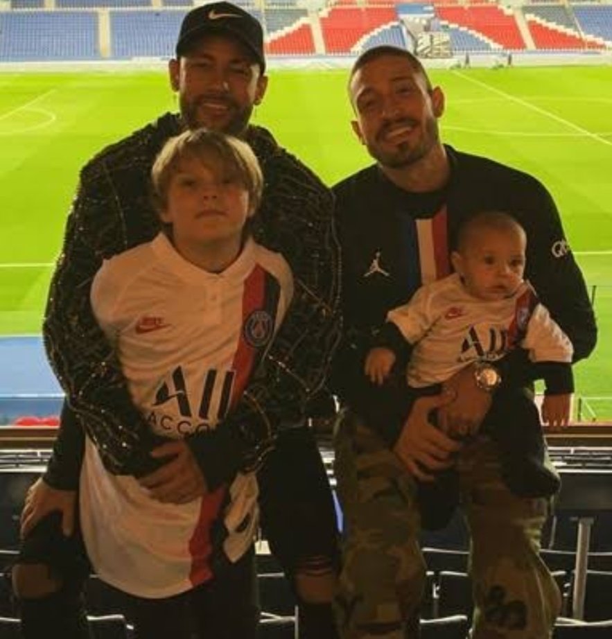 Maria💕 tweet media