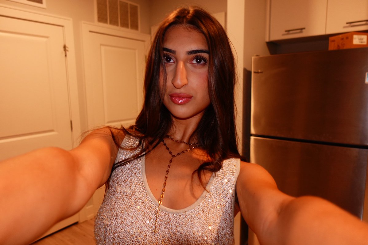 Princess Zara tweet media